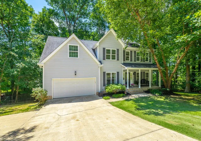 Photo 1 of Single family home for sale at 8935 Grey Mountain Dr, Ooltewah, TN 37363 | MLS# 1537616 | Listing updated on 2026-06-30