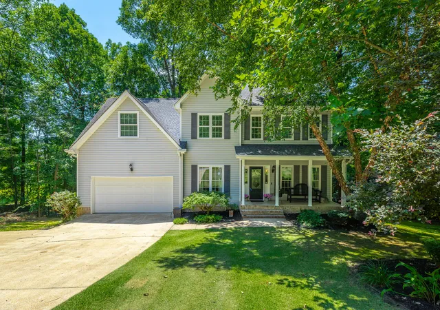 Photo 2 of Single family home for sale at 8935 Grey Mountain Dr, Ooltewah, TN 37363 | MLS# 1537616 | Listing updated on 2026-06-30
