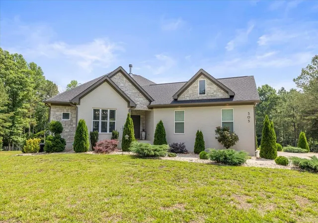 Homes for sale in Old Fort, TN | 505 Washboard Rd Se, Old Fort, TN 37362 | MLS# 1536741