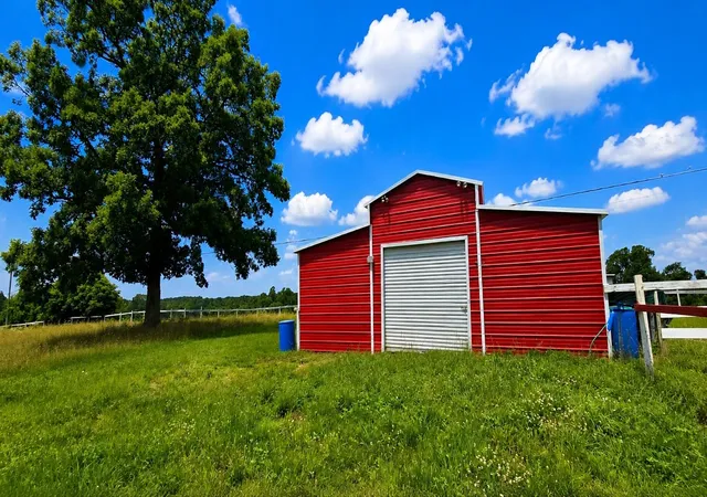 Homes for sale in Altamont, TN | 2224 Gap Rd, Altamont, TN 37301 | MLS# 1536692