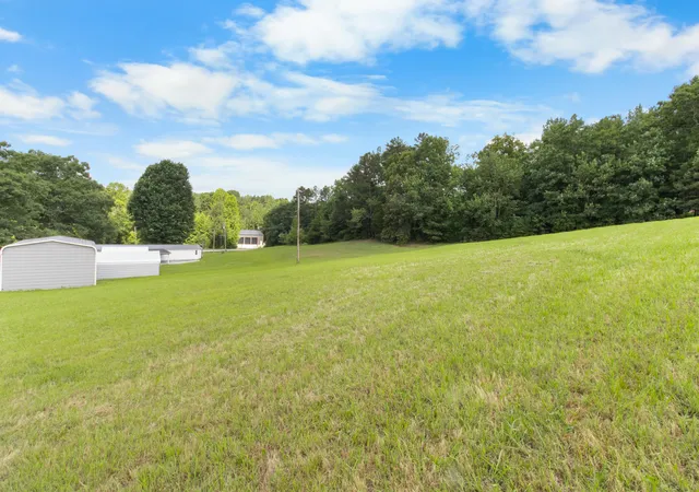 Homes for sale in Ooltewah, TN | 7215 Spooky Ln, Ooltewah, TN 37363 | MLS# 1536883