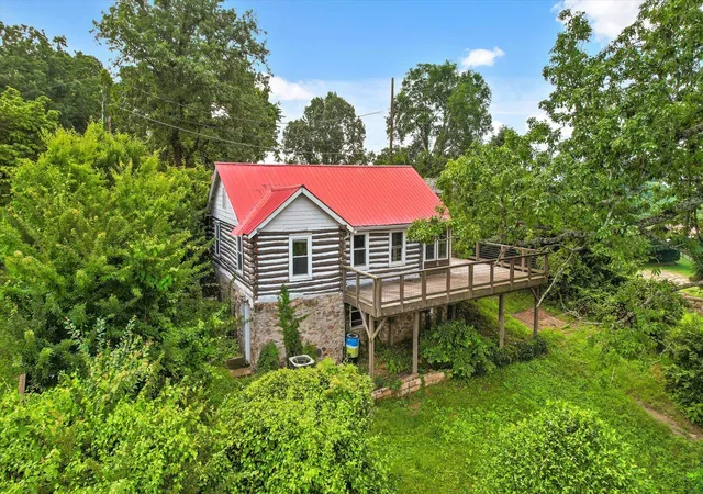 1st image of 607 Nye Cir, Chattanooga, TN 37405 | MLS# 1536702