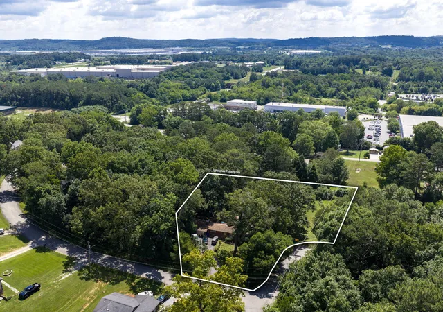 Photo 1 of Sale Pending at 7646 N Bishop Dr #116, Chattanooga, TN 37416 | MLS# 1536913 | Listing updated on 2026-07-31