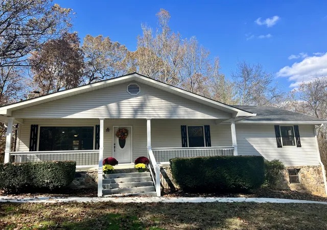 Homes for sale in Whitwell, TN | 831 Osceola Dr, Whitwell, TN 37397 | MLS# 1536781