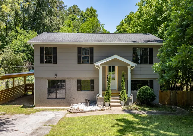 Homes for sale in Hixson, TN | 1617 N Chester Rd, Hixson, TN 37343 | MLS# 1536739