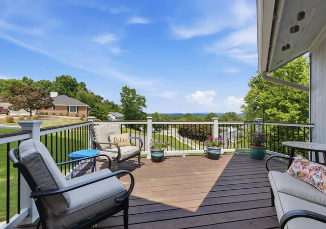 Homes for sale in Hixson, TN | 1706 Colonial Way Cir, Hixson, TN 37343 | MLS# 1537430
