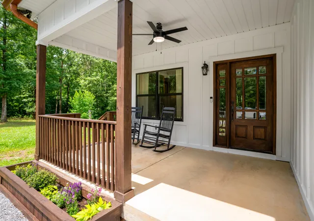 Homes for sale in Rising Fawn, GA | 2444 Cloverdale Rd, Rising Fawn, GA 30738 | MLS# 1536897