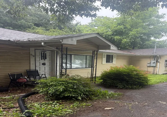 2nd image of 418 N Jenkins Rd, Rossville, GA 30741 | MLS# 1536911