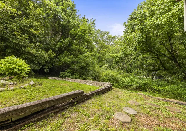 Photo 22 of Single family home for sale at 960 Beason Dr, Chattanooga, TN 37405 | MLS# 1537855 | Listing updated on 2026-07-01