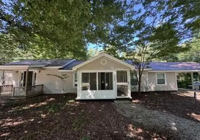 Photo 1 of Single family home for sale at 443 Friendship Rd, Ringgold, GA 30736 | MLS# 1536854 | Listing updated on 2026-09-14