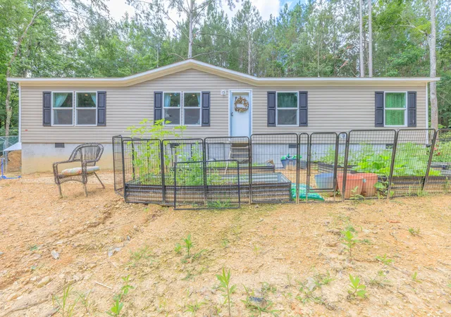 Homes for sale in Chickamauga, GA | 200 Wallaceville Cemetery Rd, Chickamauga, GA 30707 | MLS# 1537082