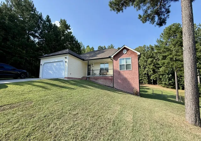 Homes for sale in Dayton, TN | 284 Belle Cir, Dayton, TN 37321 | MLS# 1537027