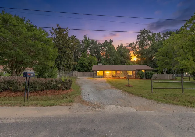 Homes for sale in Rocky Face, GA | 160 Pine Brook Dr, Rocky Face, GA 30740 | MLS# 1537039