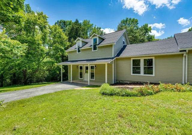 Homes for sale in La Fayette, GA | 7606 Hwy 95, La Fayette, GA 30728 | MLS# 1536891