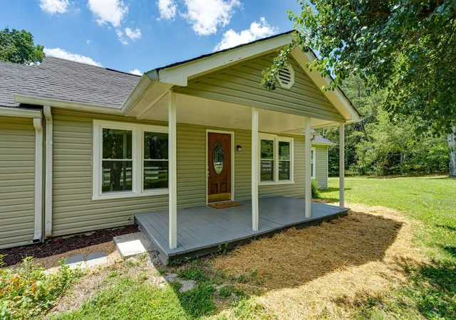 Homes for sale in La Fayette, GA | 7606 Hwy 95, La Fayette, GA 30728 | MLS# 1536891