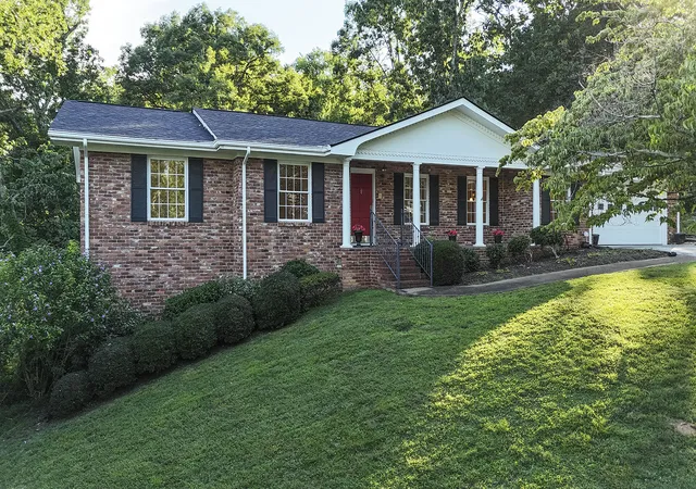 Homes for sale in Hixson, TN | 5805 N Park Rd, Hixson, TN 37343 | MLS# 1536967