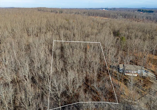 Homes for sale in Monteagle, TN | 0 Shadow Rock Dr #Lot 9, Monteagle, TN 37356 | MLS# 1536974