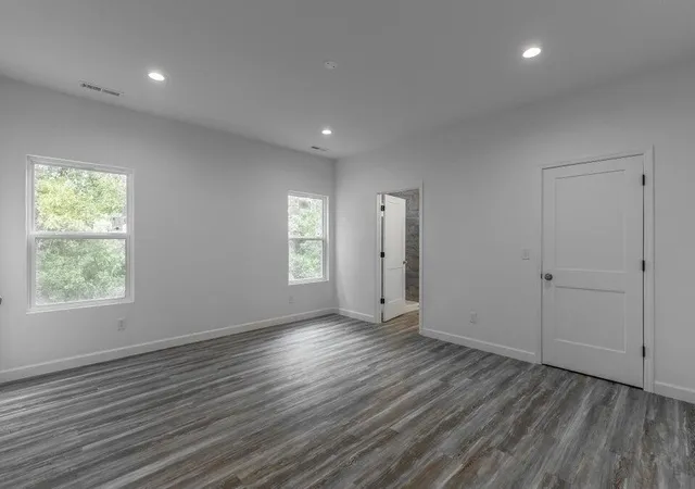 Photo 2 of Single family home for sale at 1115 Rockway Dr, Chattanooga, TN 37411 | MLS# 1537014 | Listing updated on 2026-09-10