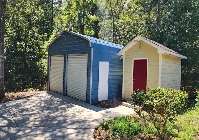 Photo 3 of Single family home for sale at 796 Oak Grv Rd, Griffin, GA 30224 | MLS# 1537739 | Listing updated on 2026-09-03