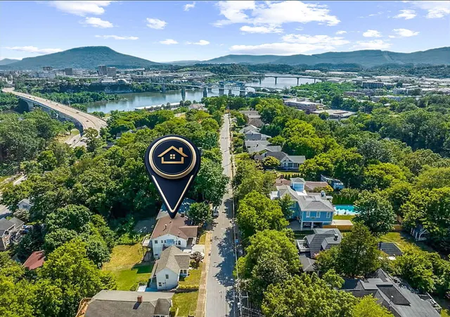 Photo 3 of Single family home for sale at 232 Jarnigan Ave, Chattanooga, TN 37405 | MLS# 1537281 | Listing updated on 2026-08-10