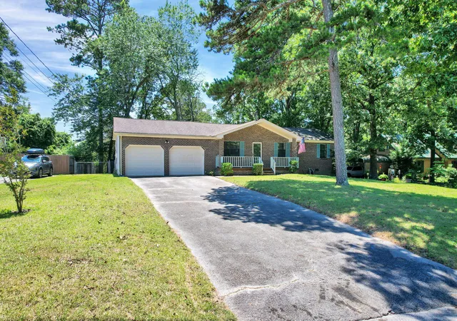 Photo 3 of Single family home for sale at 6673 Harrison Hts Dr, Harrison, TN 37341 | MLS# 1538258 | Listing updated on 2026-07-15