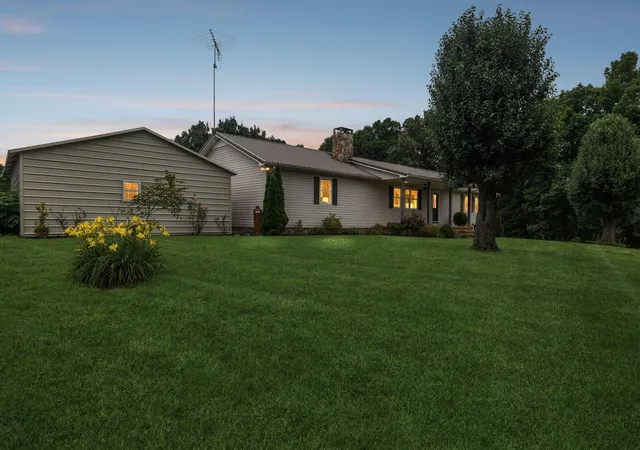 2nd image of 187 Burns Ln, Benton, TN 37307 | MLS# 1537542