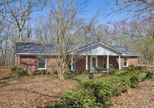 Homes for sale in Manchester, TN | 766 Bowling Alley Rd, Manchester, TN 37355 | MLS# 1537137