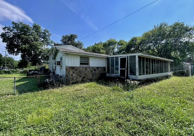 1st image of 584 W State Line Rd, Rossville, GA 30741 | MLS# 1537792