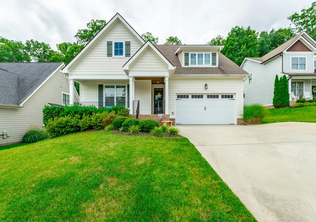 2nd image of 9418 Silver Stone Ln, Ooltewah, TN 37363 | MLS# 1537272