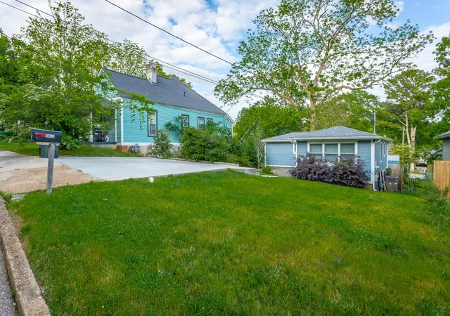 Photo 3 of Sale Pending at 5412 Alabama Ave, Chattanooga, TN 37409 | MLS# 1537326 | Listing updated on 2026-08-31