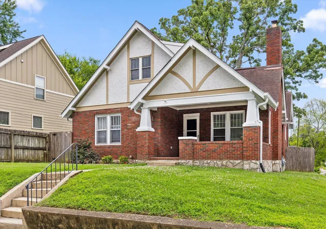 Photo 2 of Sale Pending at 1700 Vance Ave, Chattanooga, TN 37404 | MLS# 1537623 | Listing updated on 2026-09-15