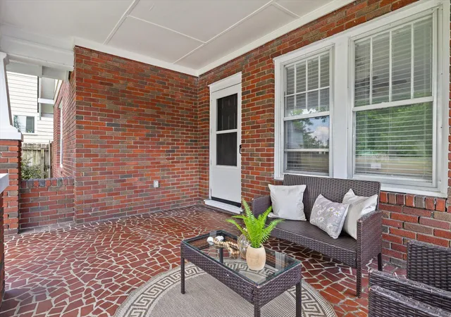 Photo 4 of Single family home for sale at 1700 Vance Ave, Chattanooga, TN 37404 | MLS# 1537623 | Listing updated on 2026-10-07