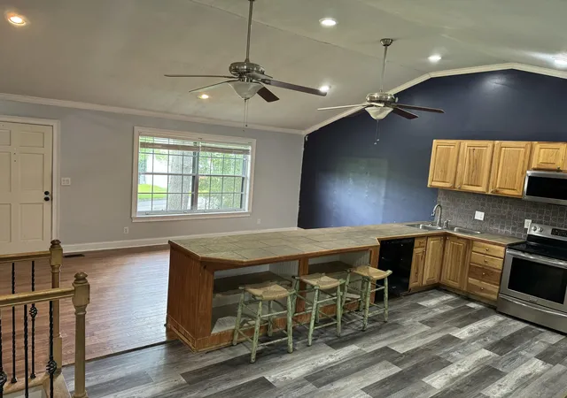Homes for sale in Hixson, TN | 7709 E Village Ln, Hixson, TN 37343 | MLS# 1537291