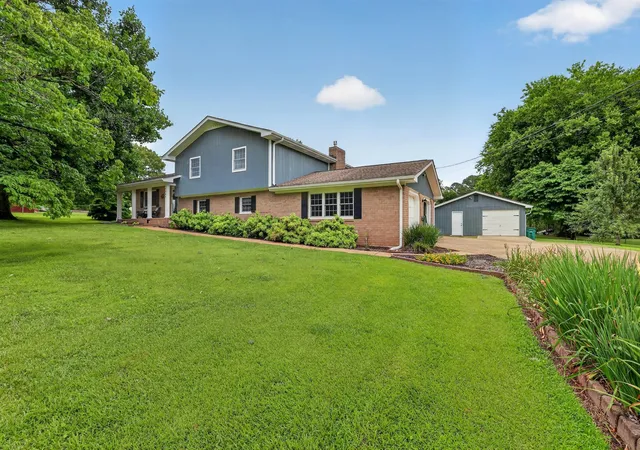 2nd image of 1751 Crabtree Rd, Hixson, TN 37343 | MLS# 1537310