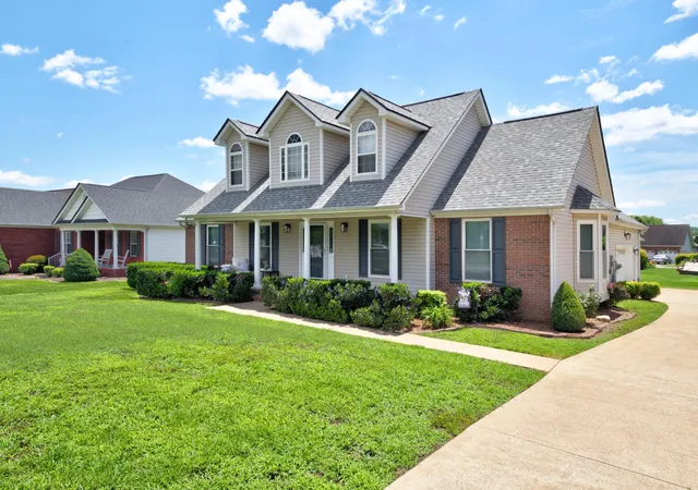 Homes for sale in Soddy Daisy, TN | 8602 Boulder View Dr, Soddy Daisy, TN 37379 | MLS# 1537318