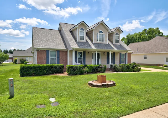 Homes for sale in Soddy Daisy, TN | 8602 Boulder View Dr, Soddy Daisy, TN 37379 | MLS# 1537318