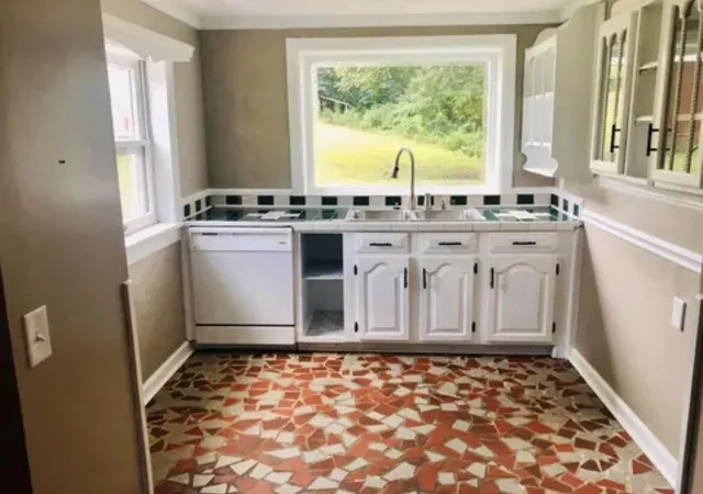Photo 3 of Single family home for sale at 900 Beason Dr, Chattanooga, TN 37405 | MLS# 1537411 | Listing updated on 2026-10-17