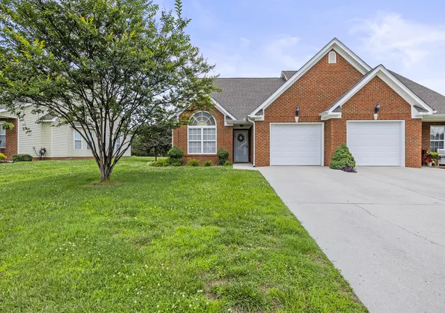 Photo 2 of Sale Pending at 164 Briarstone Dr, Rossville, GA 30741 | MLS# 1537566 | Listing updated on 2026-09-13