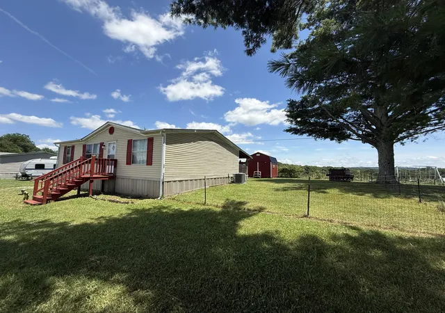 Homes for sale in Pikeville, TN | 76 Kelsey Ln, Pikeville, TN 37367 | MLS# 1537339