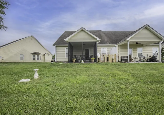 4th image of 140 Briarstone Dr, Rossville, GA 30741 | MLS# 1537368
