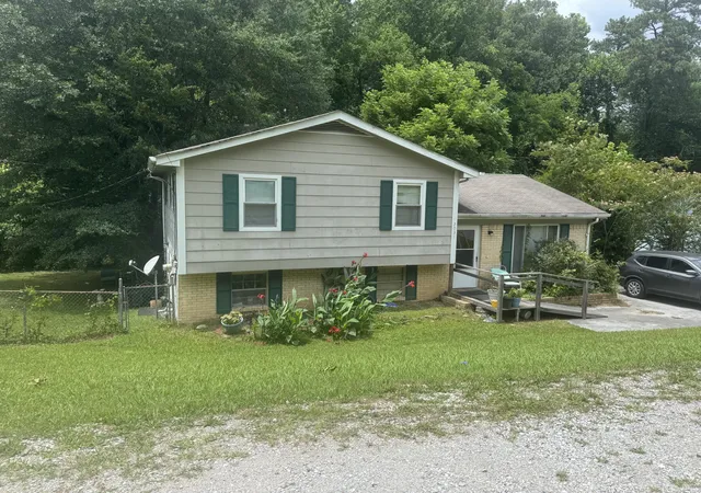 Photo 1 of Single family home for sale at 2031 Tunnel Blvd, Chattanooga, TN 37406 | MLS# 1537410 | Listing updated on 2026-09-09