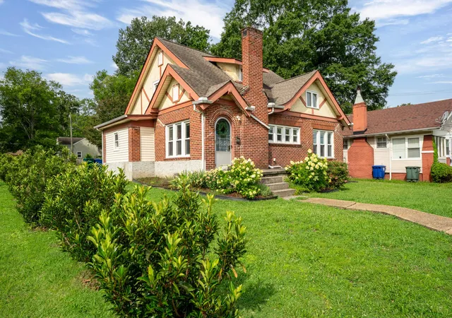 3rd image of 2412 E 5Th St, Chattanooga, TN 37404 | MLS# 1537547