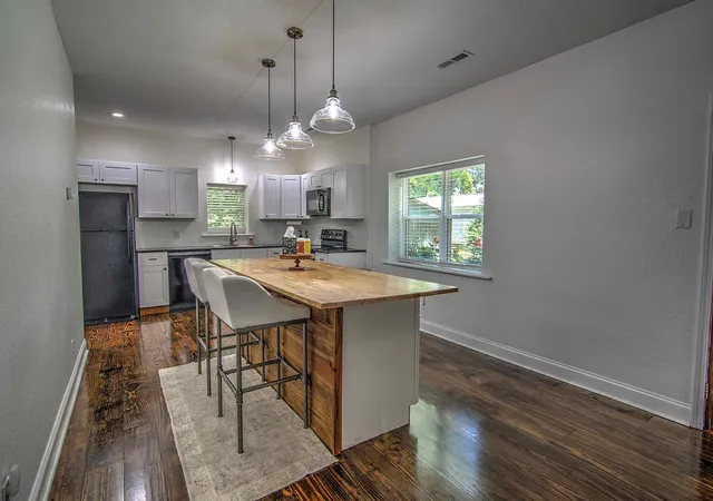 Homes for sale in Trenton, GA | 176 Poplar Ave, Trenton, GA 30752 | MLS# 1537446