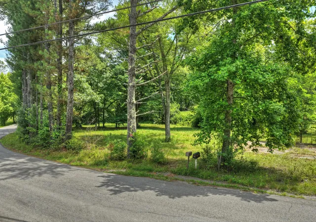 2nd image of 526 Airport Rd, Copperhill, TN 37317 | MLS# 1537447