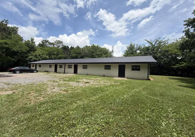 1st image of 1614 Waring Rd Nw, Dalton, GA 30721 | MLS# 1537441
