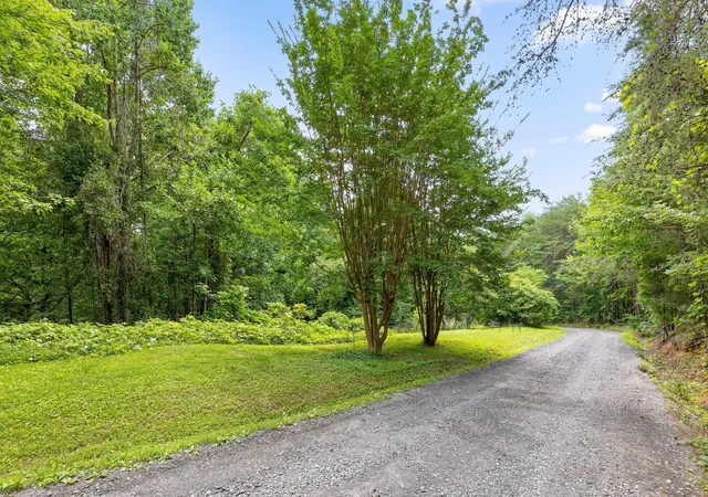 5th image of 172 Whistle Trl, Dalton, GA 30720 | MLS# 1537582