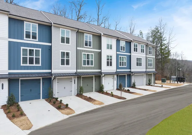 Photo 1 of Sale Pending at 4123 Tillie Cir #36, Chattanooga, TN 37419 | MLS# 1537505 | Listing updated on 2026-06-29