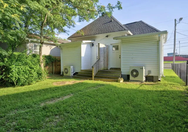 Homes for sale in Chattanooga, TN | 1131 Garfield Street, Chattanooga, TN 37403 | Houzeo