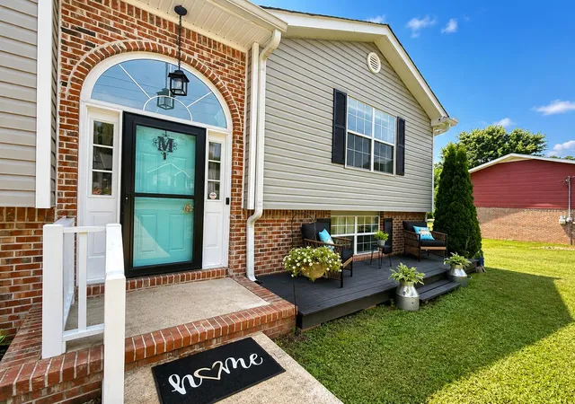 4th image of 8618 Brookshadow Dr, Hixson, TN 37343 | MLS# 1537708