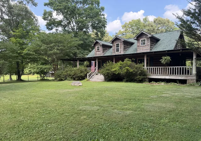 Homes for sale in Soddy Daisy, TN | 1200 T Crowe Rd, Soddy Daisy, TN 37379 | MLS# 1537624